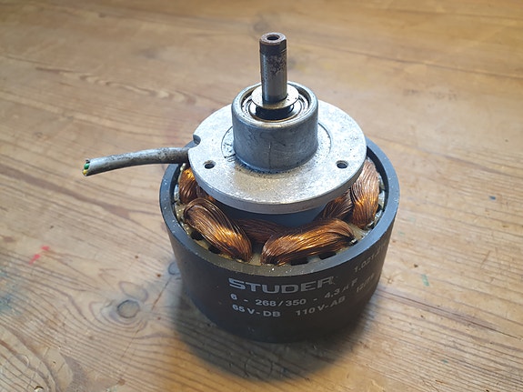 Product image 1 of 2