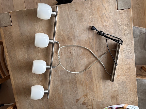 Product image 1 of 2