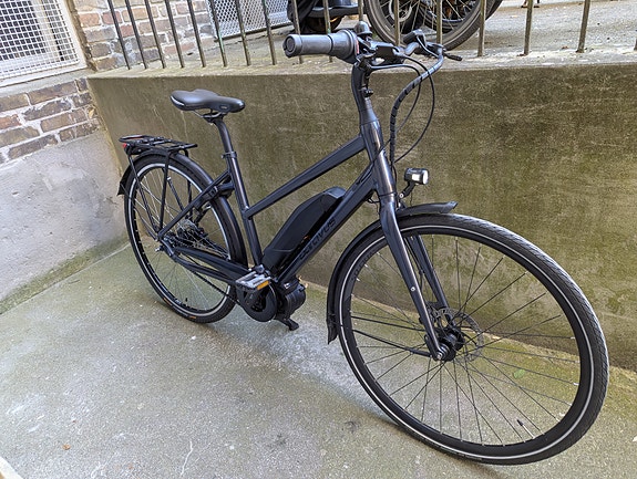 Product image 1 of 9