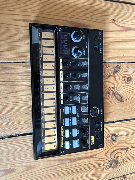 Product image 1 of 2