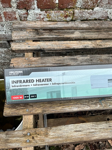 Product image 1 of 2