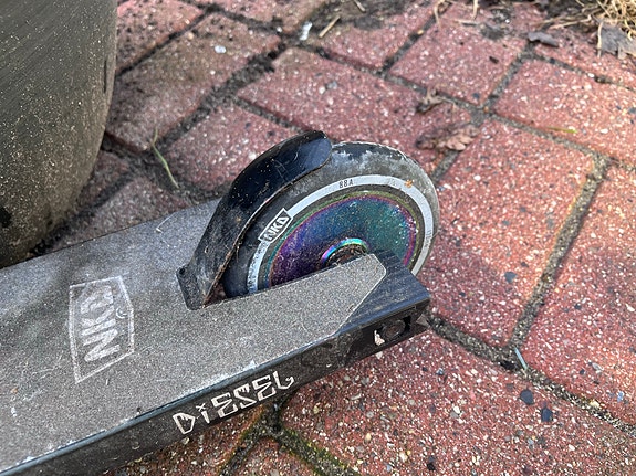 Product image 4 of 6