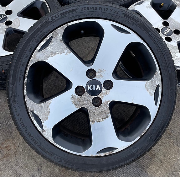 Product image 1 of 9