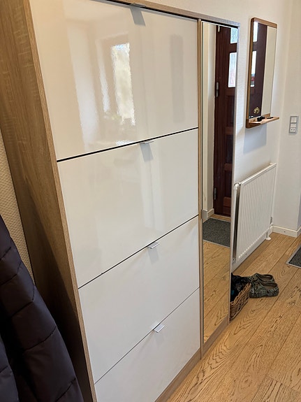 Product image 1 of 5