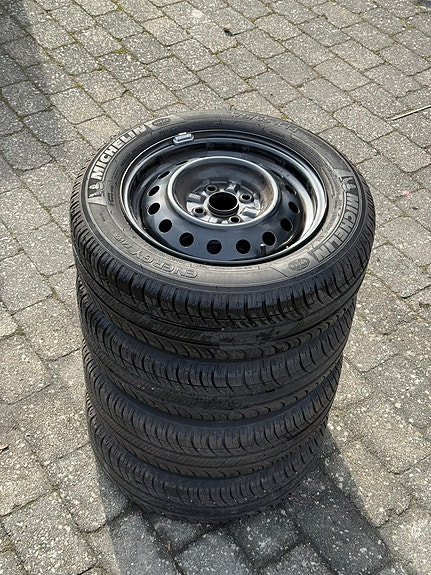 Product image 1 of 5