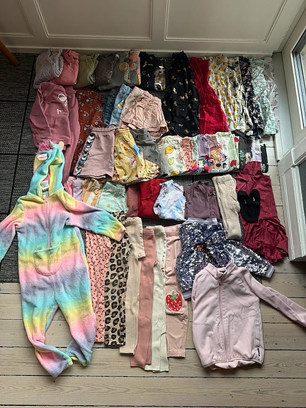 Product image 1 of 9