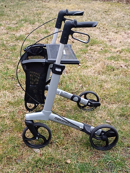 Product image 1 of 10