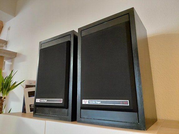 Product image 1 of 9