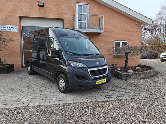 Peugeot Boxer 330