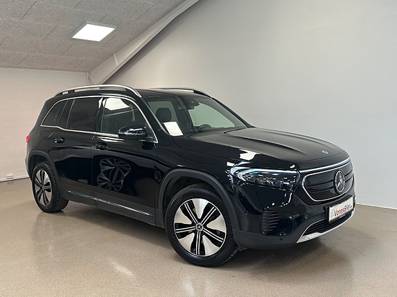 Mercedes EQB250