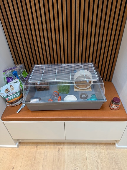 Product image 1 of 6