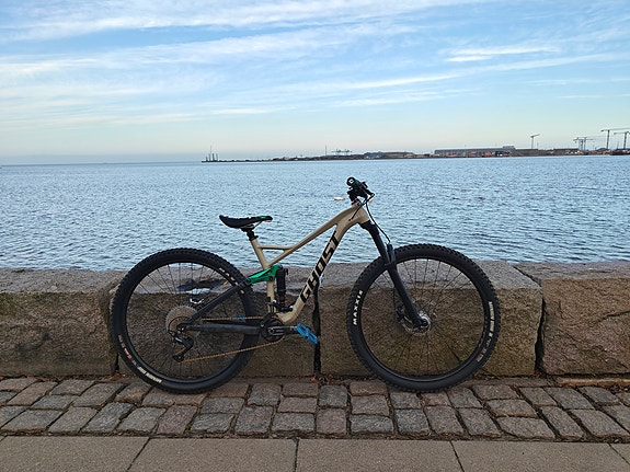 Product image 1 of 5