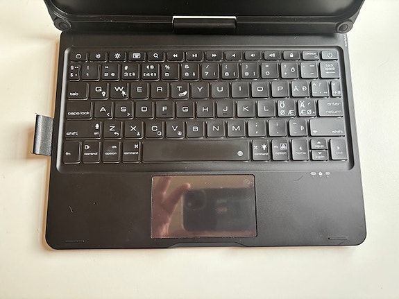 Product image 1 of 4