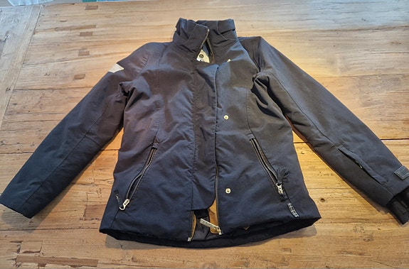 Product image 1 of 6