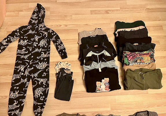 Product image 1 of 3