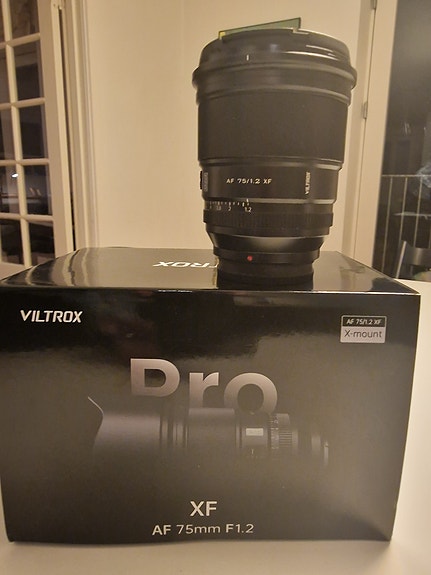 Product image 1 of 4