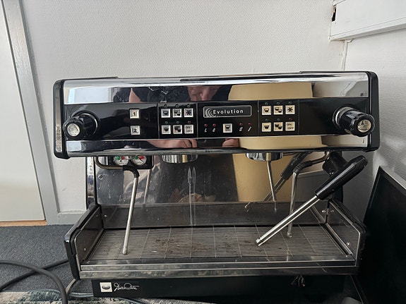 Product image 1 of 5