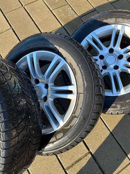 Product image 3 of 9