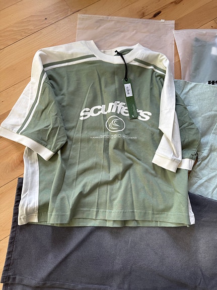 Product image 2 of 9