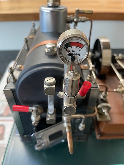 Product image 2 of 8