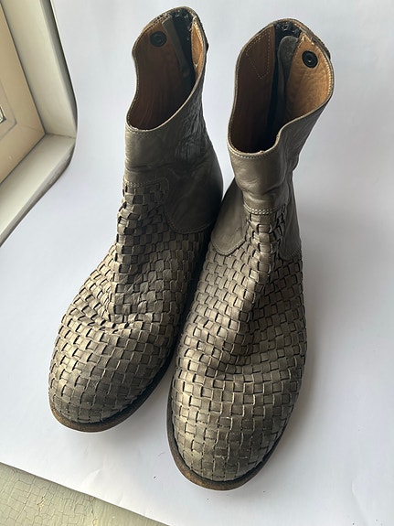 Product image 1 of 6