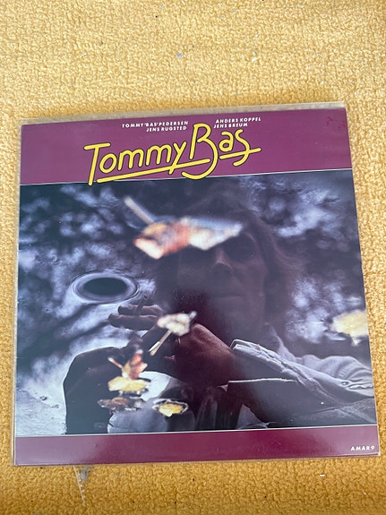 Product image 1 of 3