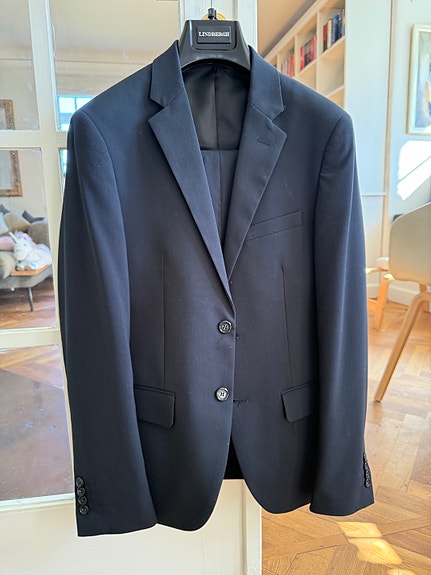 Product image 1 of 7