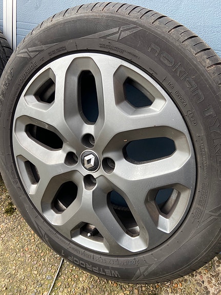 Product image 2 of 9