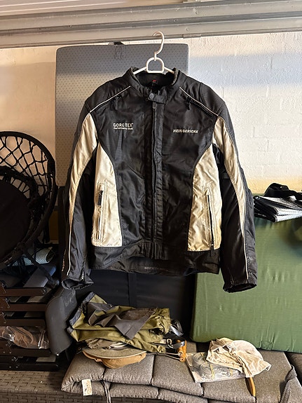 Product image 1 of 10