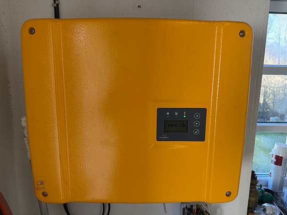 Product image 1 of 3