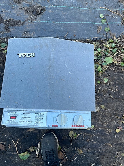 Product image 1 of 4