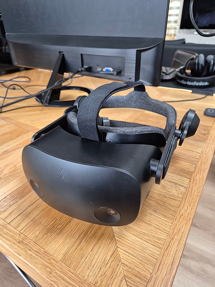 Product image 1 of 7