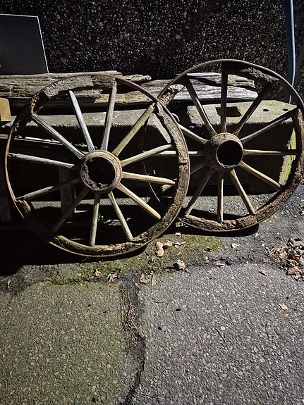 Product image 1 of 7