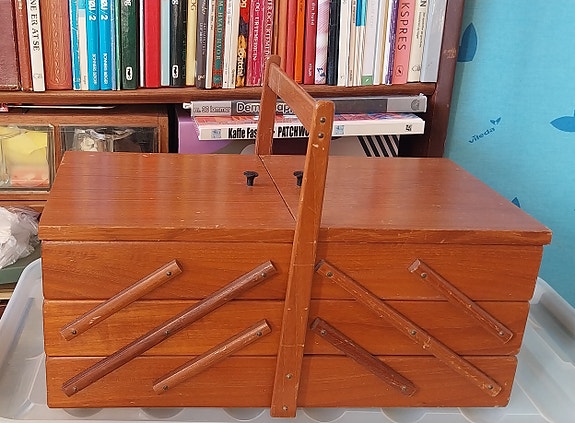 Product image 1 of 8