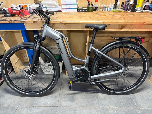 Product image 1 of 8