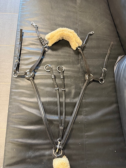 Product image 1 of 3