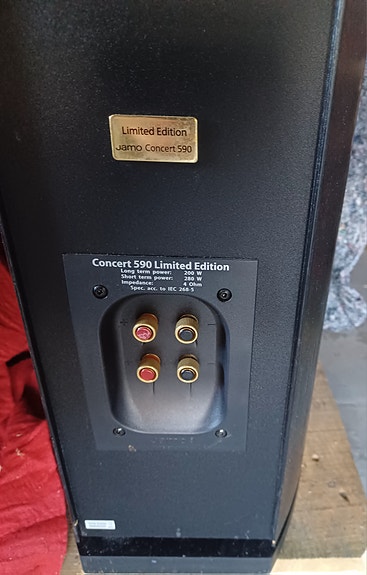 Product image 1 of 7