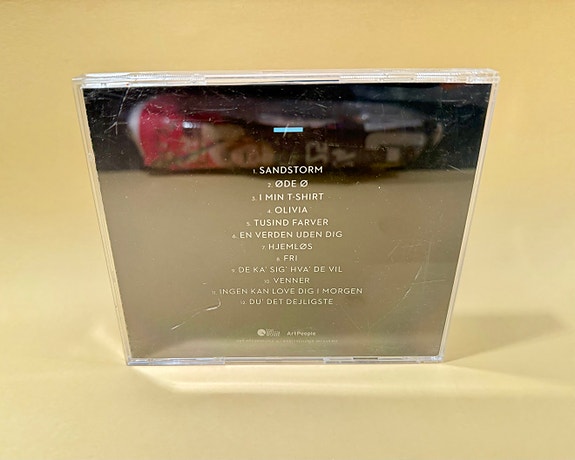 Product image 2 of 3