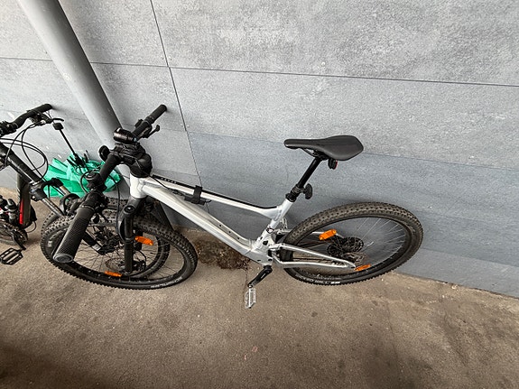 Product image 1 of 10