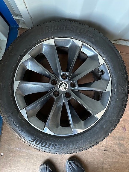 Product image 3 of 9