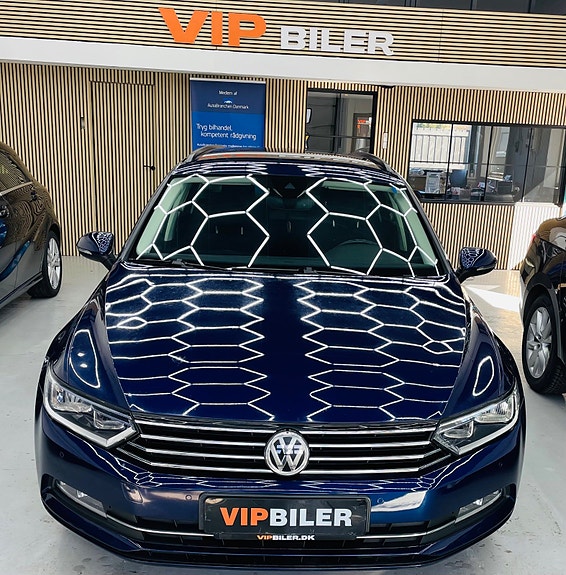 VW Passat