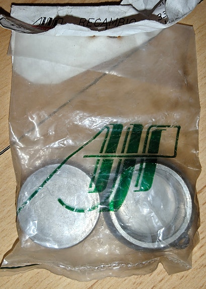 Product image 1 of 2