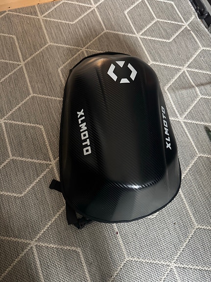 Product image 1 of 6