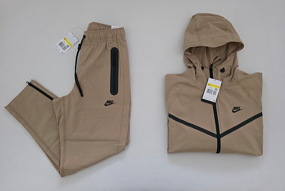 Product image 1 of 6