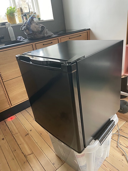 Product image 1 of 6