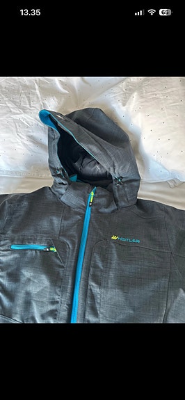 Product image 1 of 8