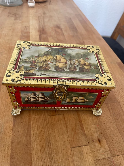 Product image 8 of 8