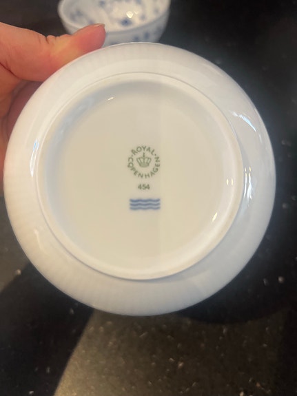 Product image 1 of 6