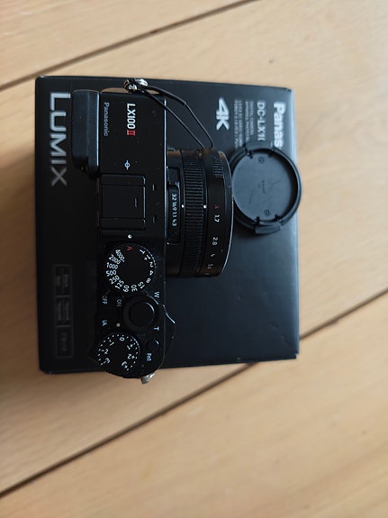 Product image 1 of 4