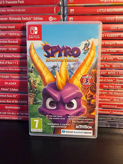 Product image 1 of 3